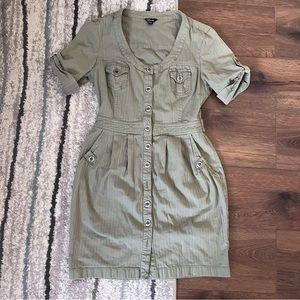 Guess Oliver green button down dress, medium